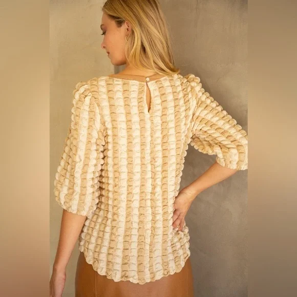 VOY puff textured blouse in beige tan cream short sleeve Large fun unique new - Picture 3 of 14